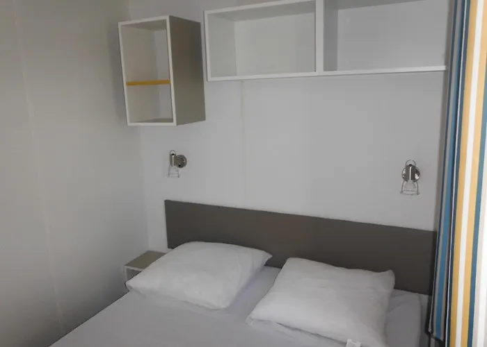 L'elephant Кемпинг